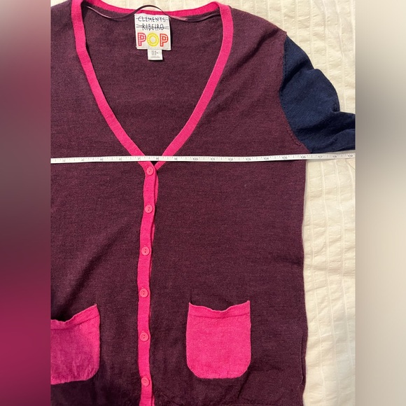 Merino wool cardigan - Picture 9 of 9